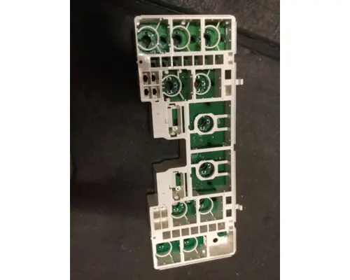 INTERNATIONAL 4700 Instrument Cluster