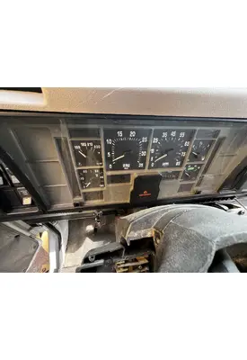 INTERNATIONAL 4700 Instrument Cluster