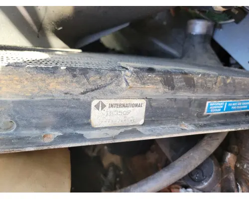 INTERNATIONAL 4700 Intercooler