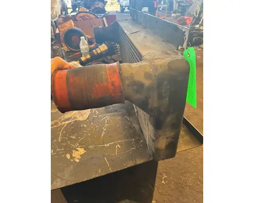 INTERNATIONAL 4700 Intercooler