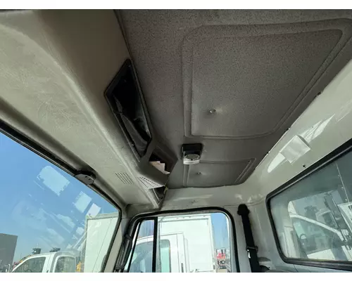 INTERNATIONAL 4700 Interior Sun Visor