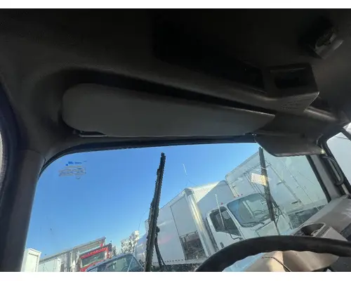 INTERNATIONAL 4700 Interior Sun Visor