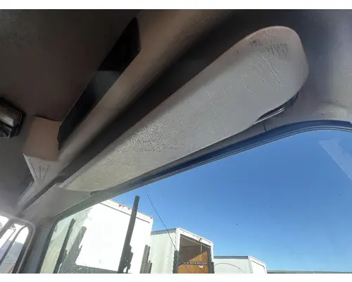 INTERNATIONAL 4700 Interior Sun Visor