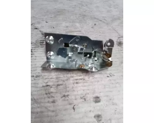 INTERNATIONAL 4700 Latches and Locks