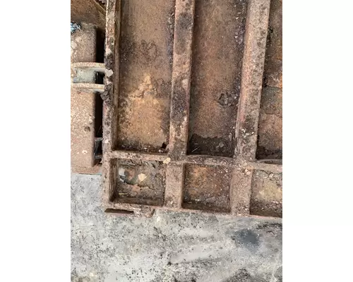 INTERNATIONAL 4700 LiftgateTailgates