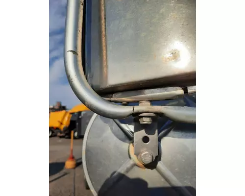 INTERNATIONAL 4700 MIRROR ASSEMBLY CABDOOR