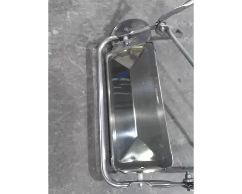 INTERNATIONAL 4700 MIRROR ASSEMBLY CABDOOR