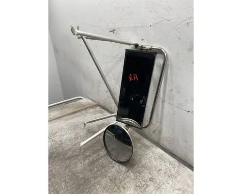 INTERNATIONAL 4700 Mirror (Side View)