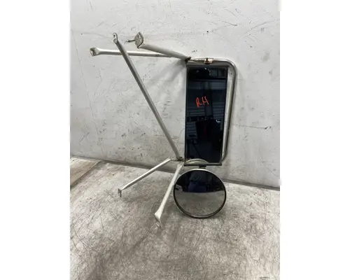 INTERNATIONAL 4700 Mirror (Side View)
