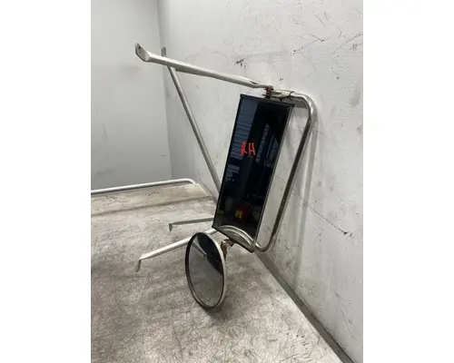 INTERNATIONAL 4700 Mirror (Side View)