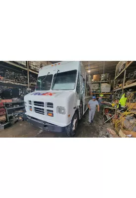 INTERNATIONAL 4700 Mirror (Side View)