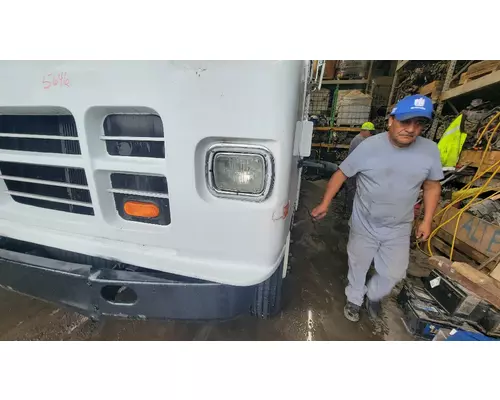 INTERNATIONAL 4700 Mirror (Side View)