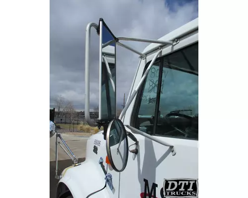 INTERNATIONAL 4700 Mirror (Side View)