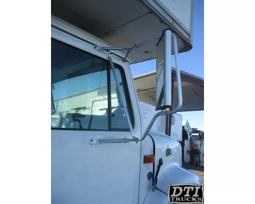 INTERNATIONAL 4700 Mirror (Side View)