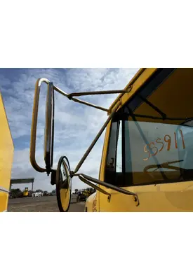 INTERNATIONAL 4700 Mirror (Side View)