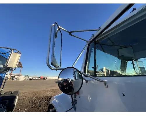 INTERNATIONAL 4700 Mirror (Side View)