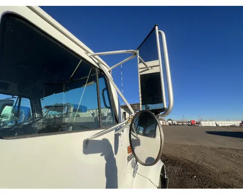 INTERNATIONAL 4700 Mirror (Side View)
