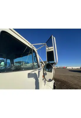 INTERNATIONAL 4700 Mirror (Side View)