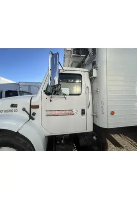 INTERNATIONAL 4700 Mirror (Side View)