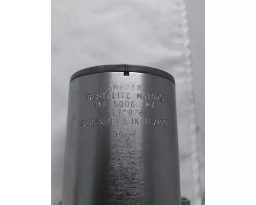 INTERNATIONAL 4700 Power Brake Booster