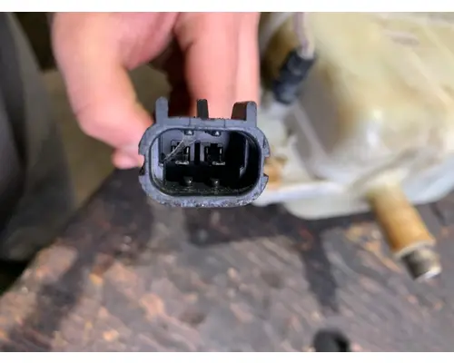 INTERNATIONAL 4700 Radiator Overflow Bottle Rad Caps