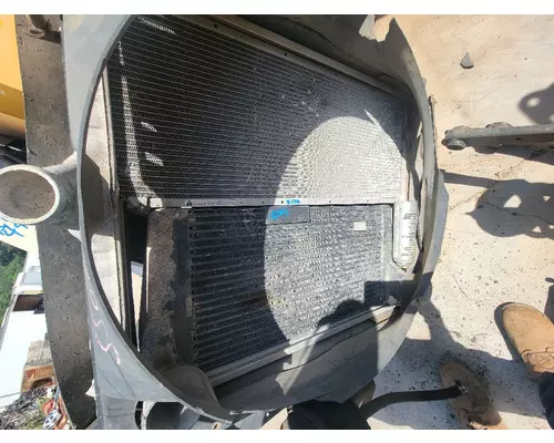 INTERNATIONAL 4700 Radiator Overflow Bottle