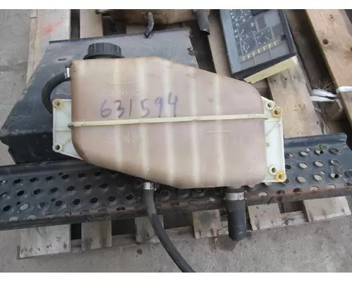 INTERNATIONAL 4700 Radiator Overflow Bottle