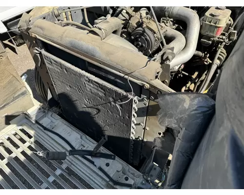 INTERNATIONAL 4700 Radiator Shroud