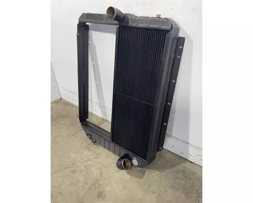 INTERNATIONAL 4700 Radiator