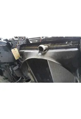 INTERNATIONAL 4700 Radiator