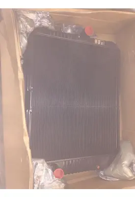 INTERNATIONAL 4700 Radiator