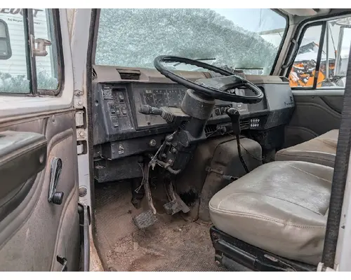 INTERNATIONAL 4700 Rebuilders