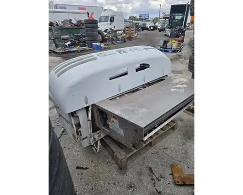INTERNATIONAL 4700 Reefer Unit