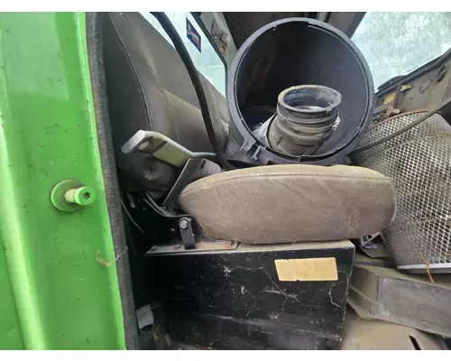 INTERNATIONAL 4700 Seat, Front