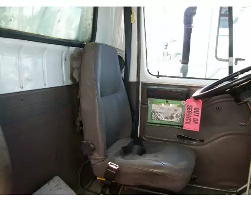 INTERNATIONAL 4700 Seat, Front