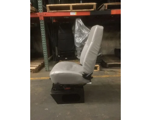 INTERNATIONAL 4700 Seat, Front