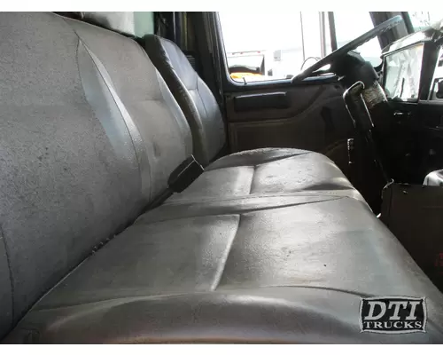 INTERNATIONAL 4700 Seat, Front