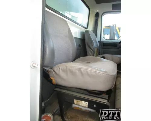 INTERNATIONAL 4700 Seat, Front