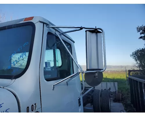 INTERNATIONAL 4700 Side View Mirror