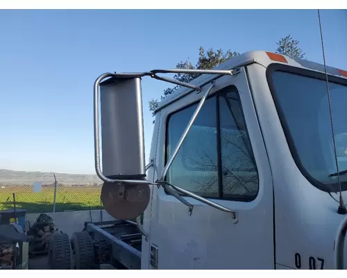 INTERNATIONAL 4700 Side View Mirror