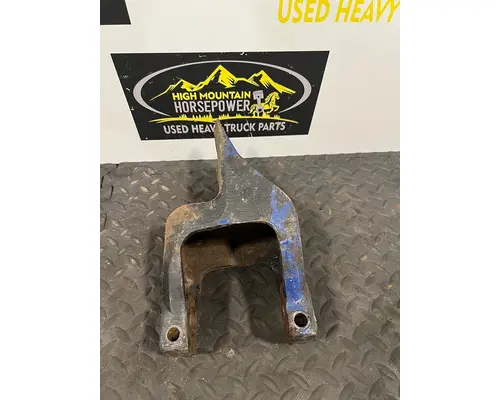 INTERNATIONAL 4700 Spring Hanger