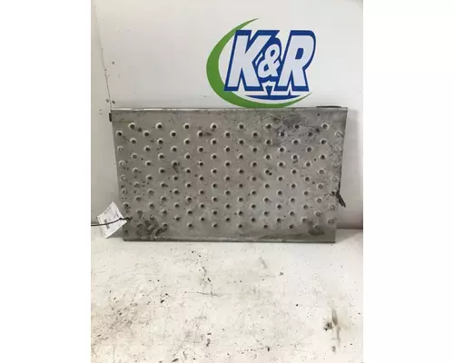 INTERNATIONAL 4700 Step