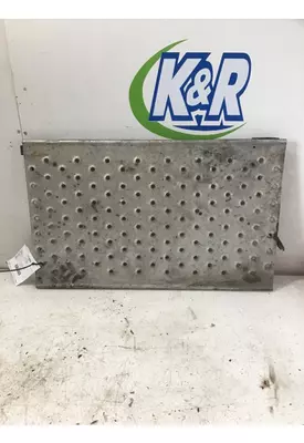 INTERNATIONAL 4700 Step