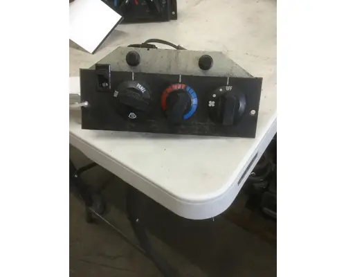 INTERNATIONAL 4700 TEMPERATURE CONTROL