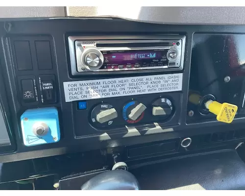 INTERNATIONAL 4700 Vehicle For Sale