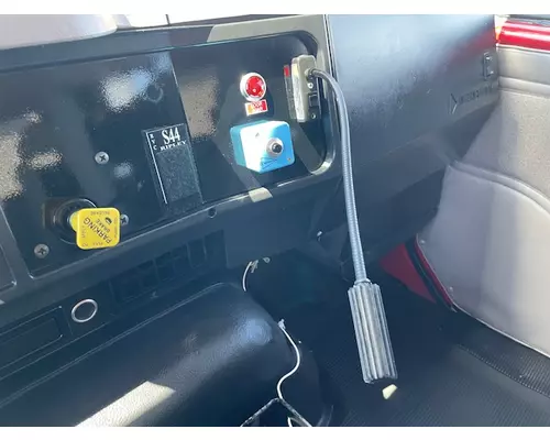 INTERNATIONAL 4700 Vehicle For Sale