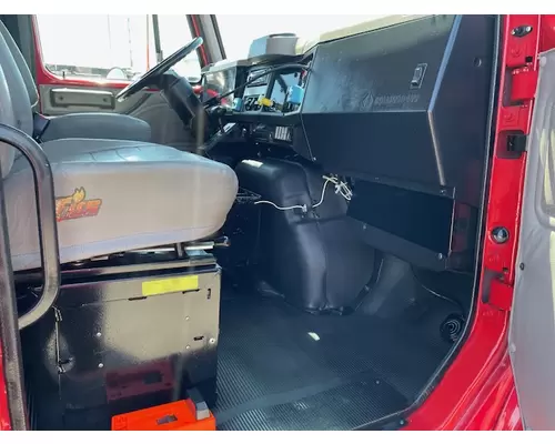 INTERNATIONAL 4700 Vehicle For Sale