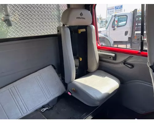 INTERNATIONAL 4700 Vehicle For Sale