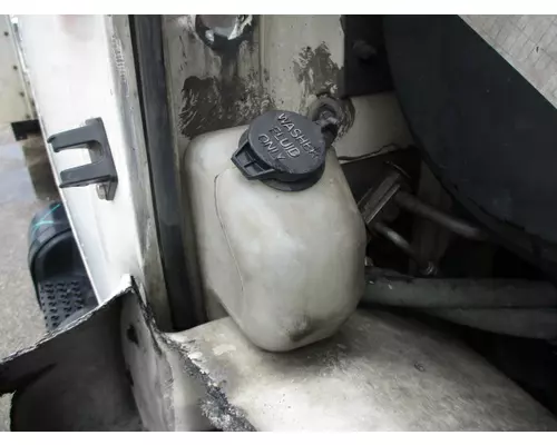 INTERNATIONAL 4700 WINDSHIELD WASHER RESERVOIR