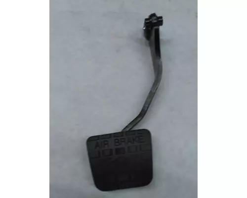 INTERNATIONAL 4800 Accelerator Parts